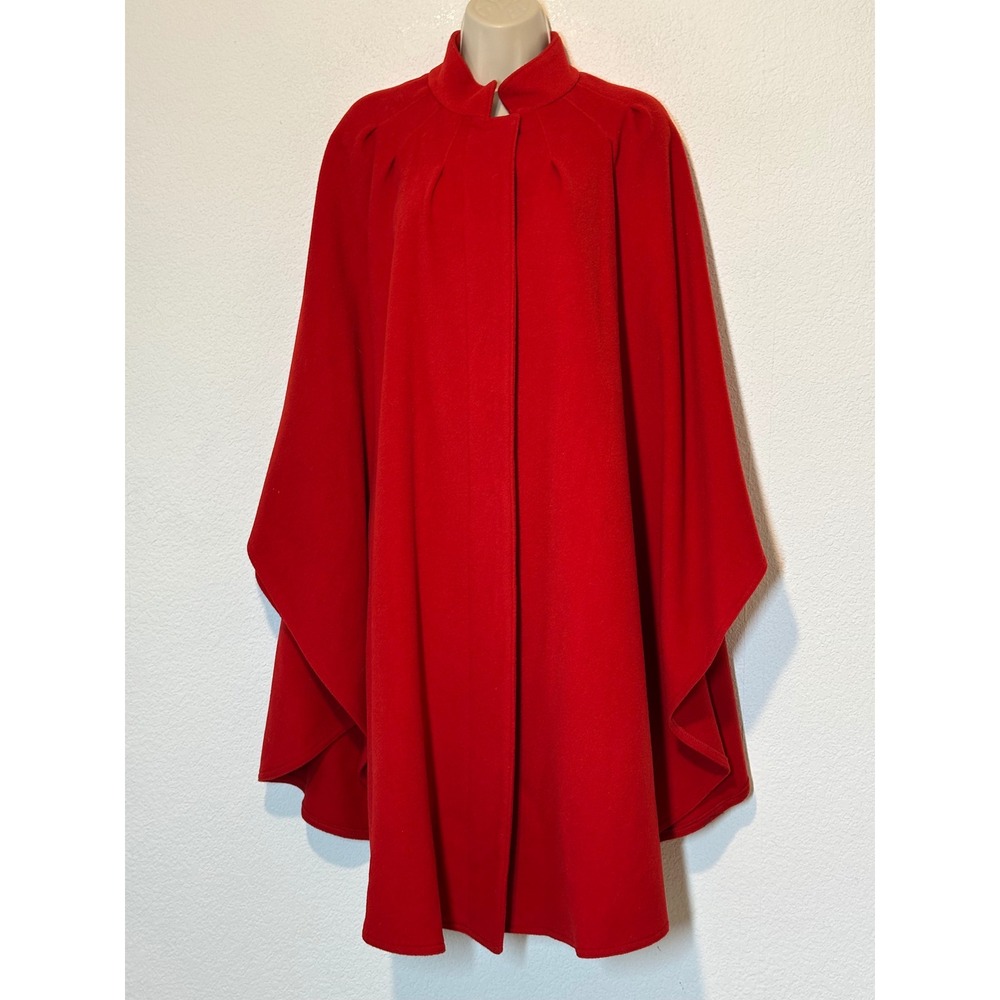 Blarney Woollen Mills Red Wool Cashmere Cape Coat Made in Ireland Scarf Detail